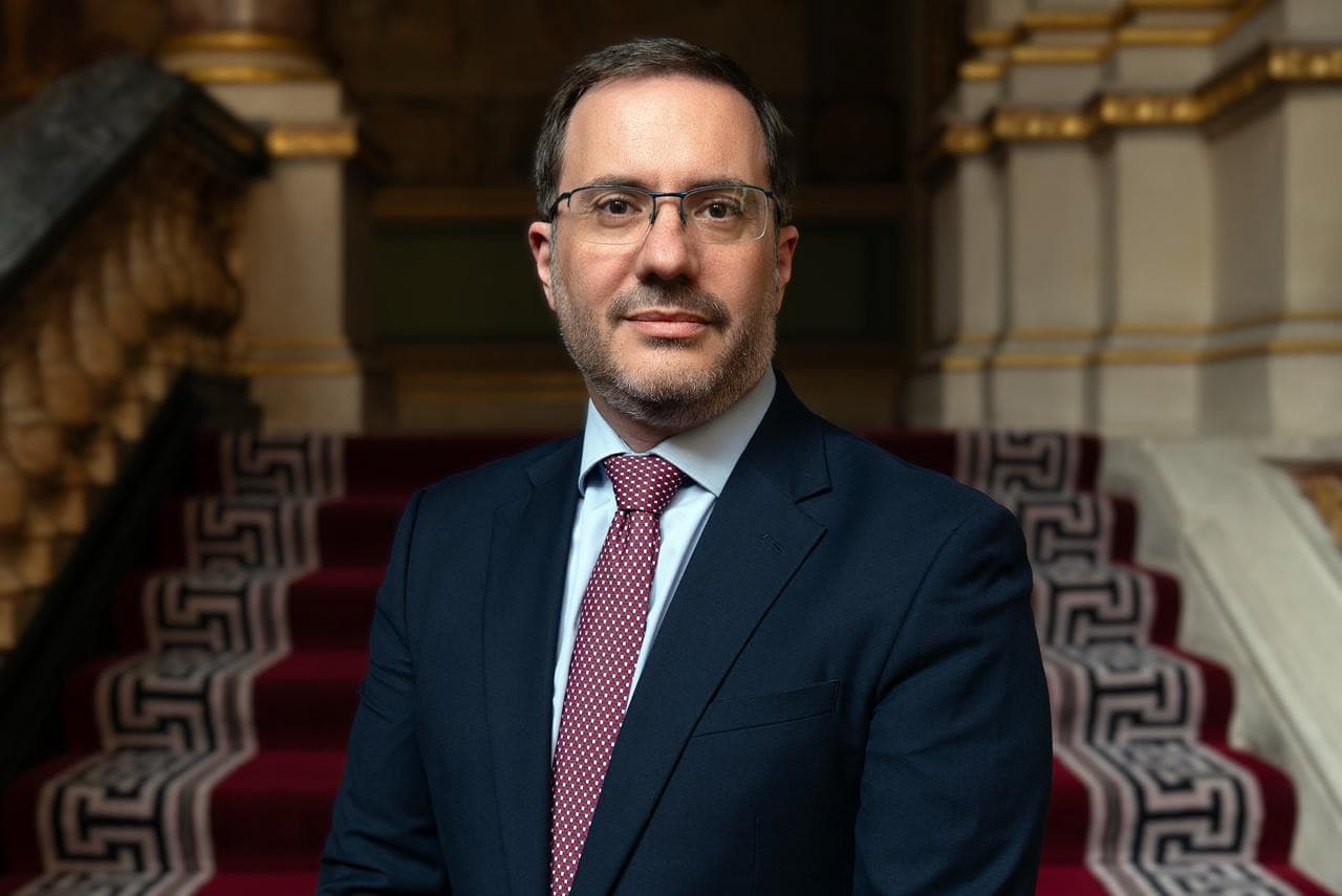 H.E Mark Bryson-Richardson